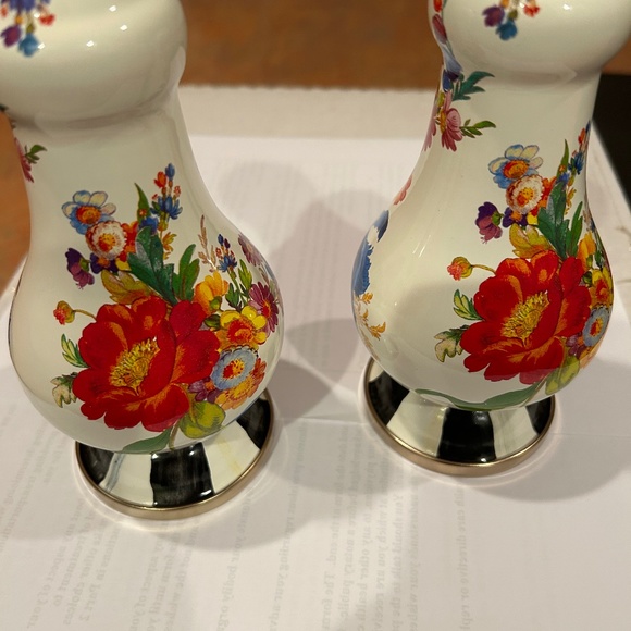 MacKenzie-Childs Other - MacKenzie Child’s Flower Market Large Salt and Pepper Shakers